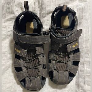 Teva Forebay Brown Fisherman Sport Sandals S/N 1001116 Men's Size 10